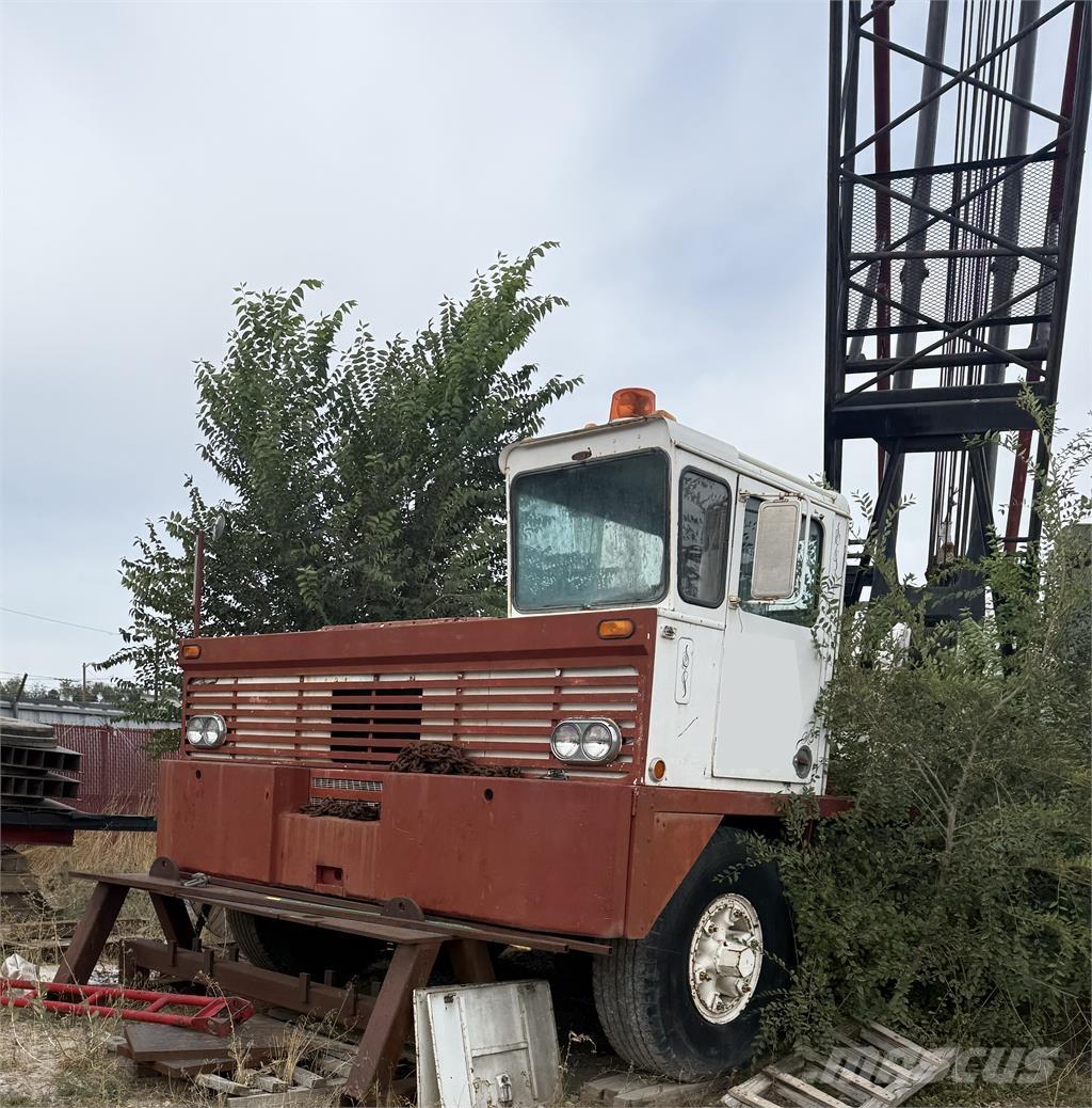 Link-Belt HC-138A A/T 크레인