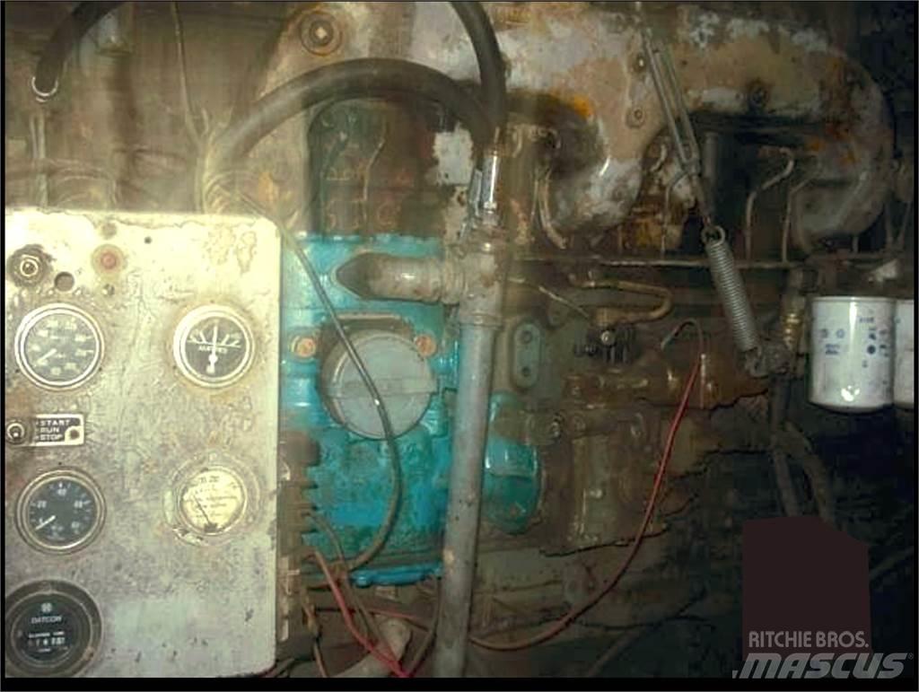 Manitowoc 2900WC 트랙 크레인