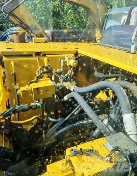 CAT 312 C 대형 굴삭기 29톤 이상