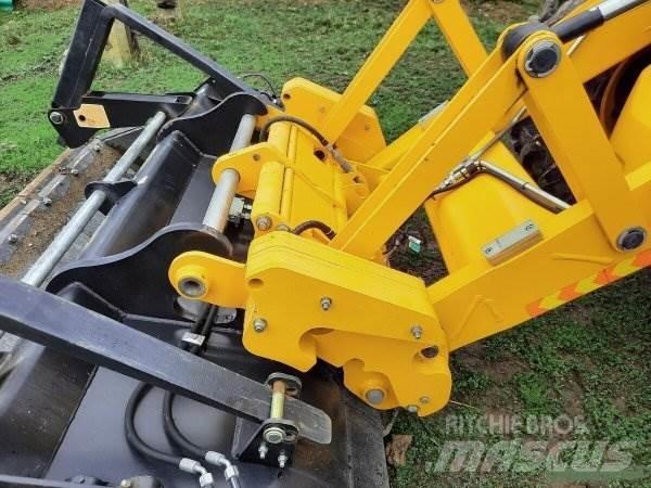 JCB 4CX +Piling Master 백호로더