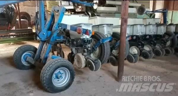  _JINÉ USA) Kinze - 3000 트랙터