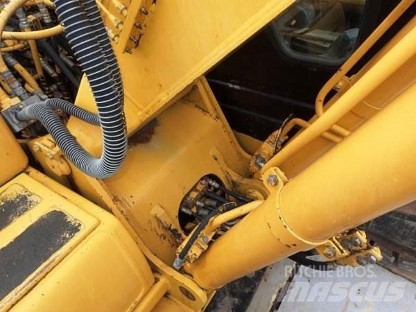 Komatsu PC 130-6K 대형 굴삭기 29톤 이상