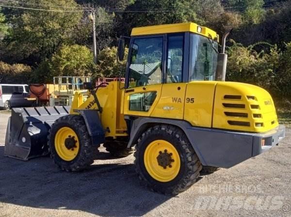 Komatsu WA 95  휠로우더