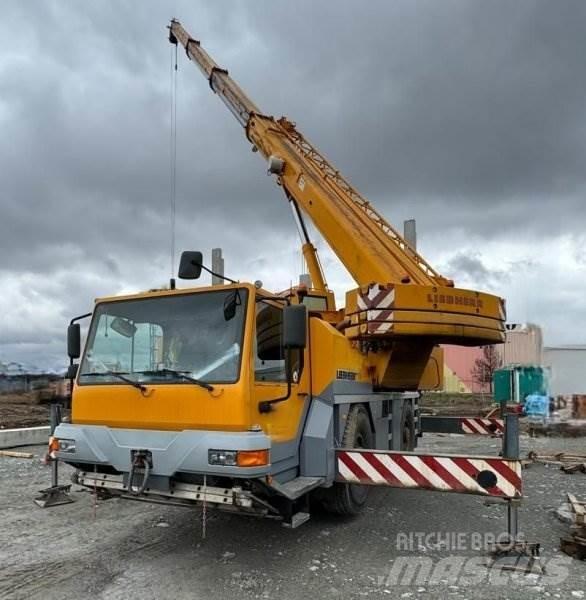 Liebherr LTM 1030 크레인 트럭