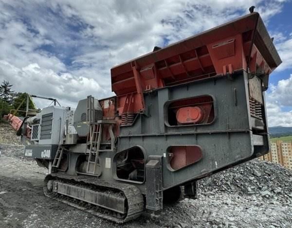 Sandvik QJ 340 크러셔