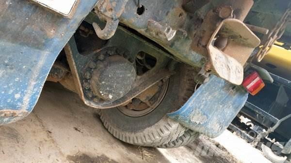 Tatra 815 덤프 트럭