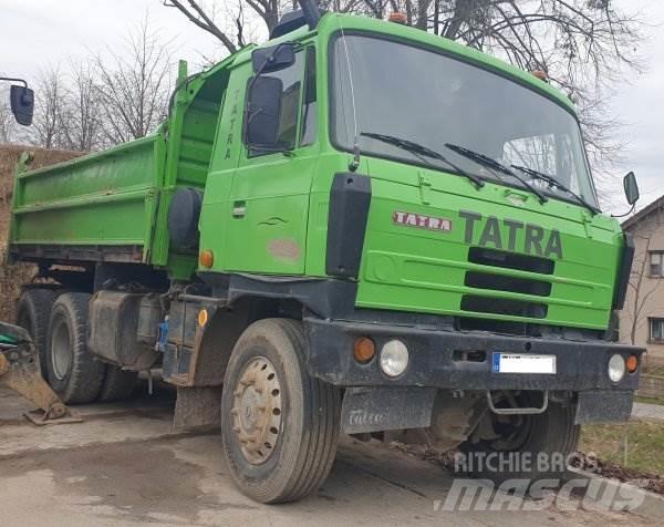 Tatra 815 덤프 트럭