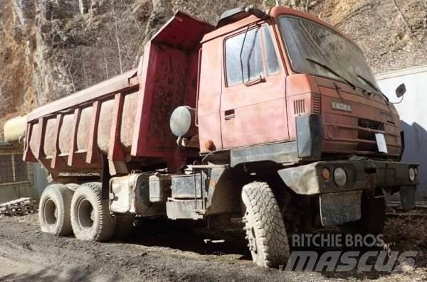 Tatra 815 덤프 트럭