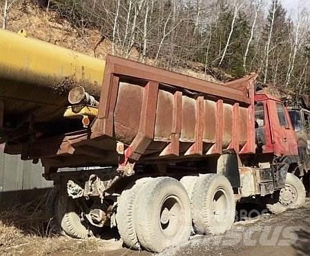 Tatra 815 덤프 트럭