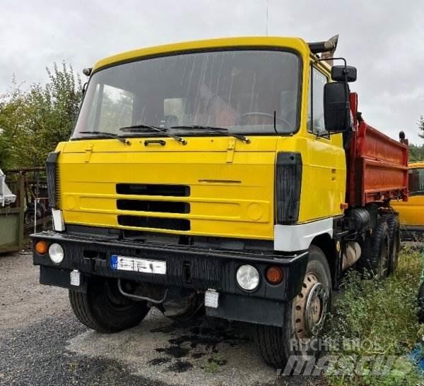 Tatra T815 덤프 트럭
