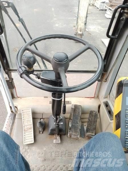 Terex TW 130  휠 굴삭기