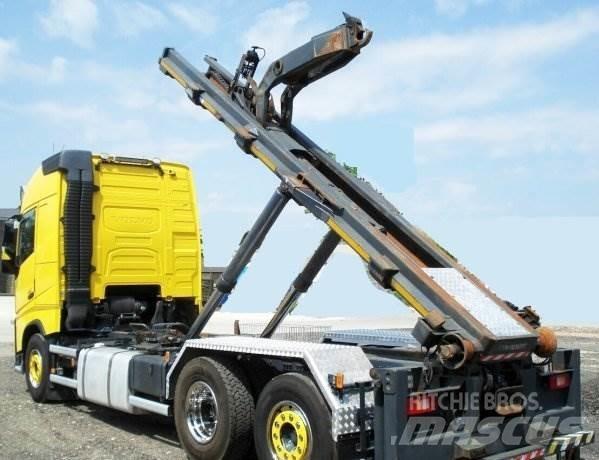 Volvo 500 +Combi-Lift 훅 리프트 트럭