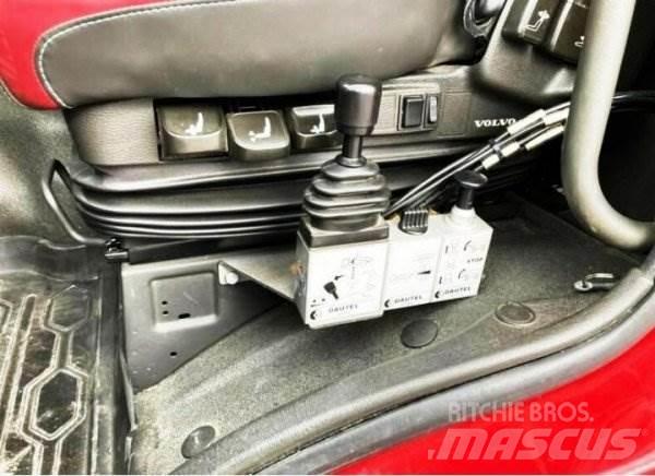 Volvo FMX 460 덤프 트럭