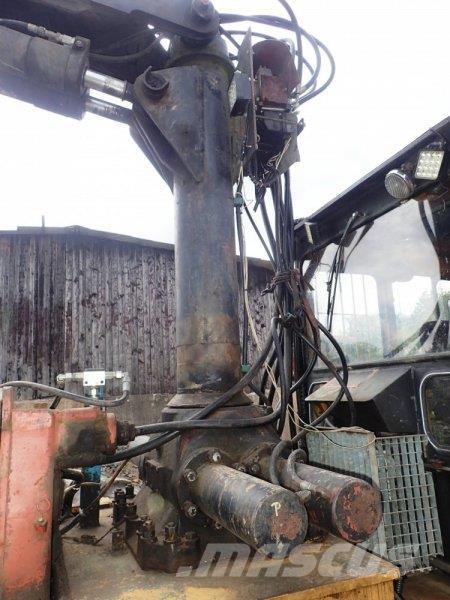 ZTS LKT 120 + přívěs 팰러번처