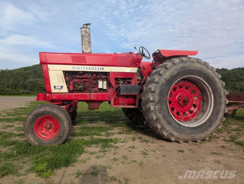 International 966 트랙터
