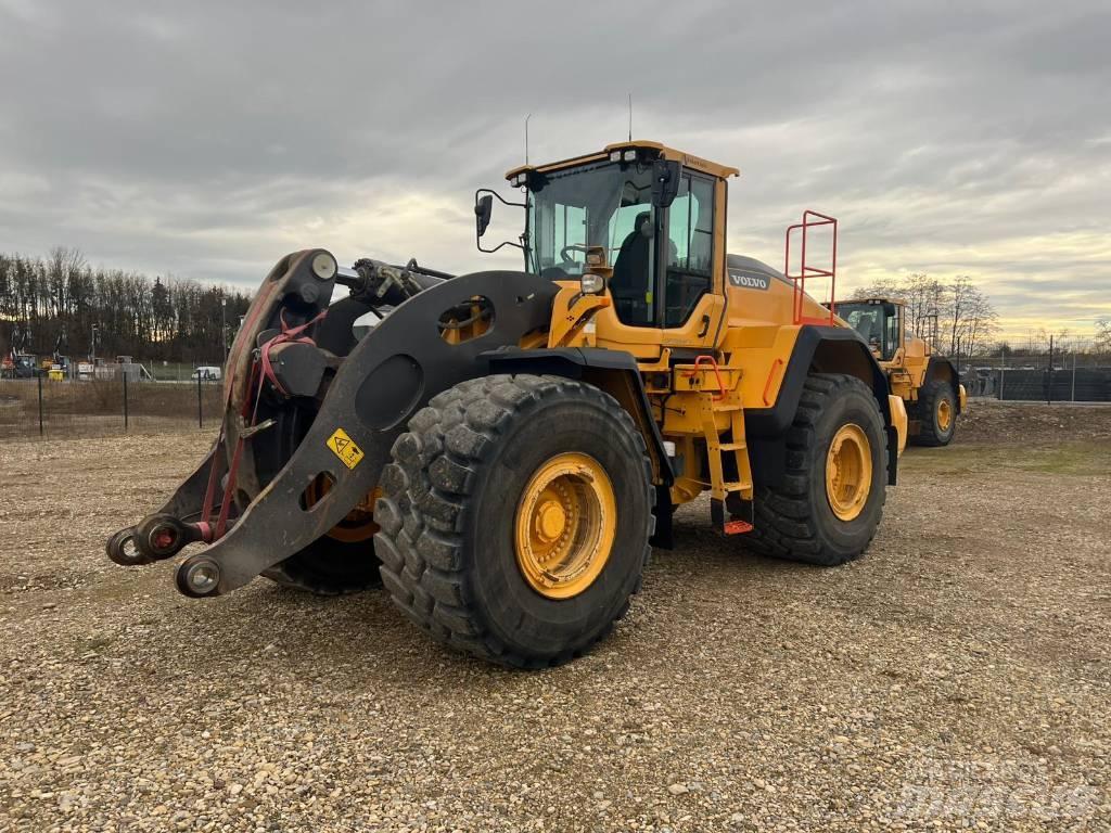 Volvo L 260 H  휠로우더
