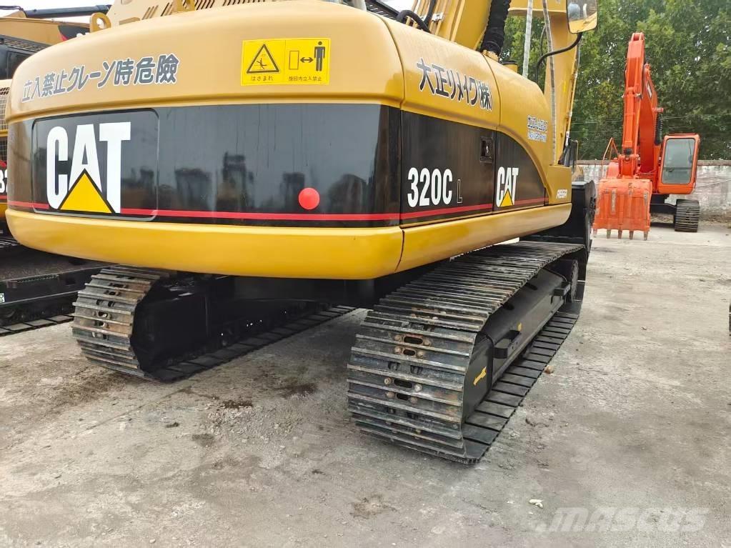 CAT 320CL 대형 굴삭기 29톤 이상
