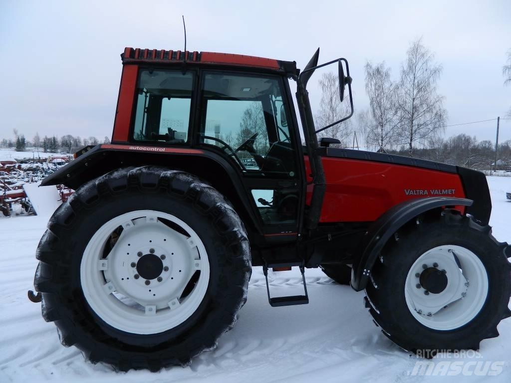 Valtra 8150 트랙터