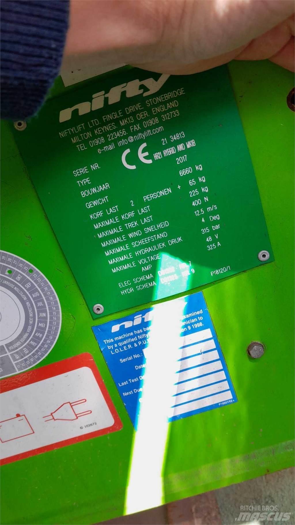 Niftylift HR21AWDH 관절형 전동이동 리프트