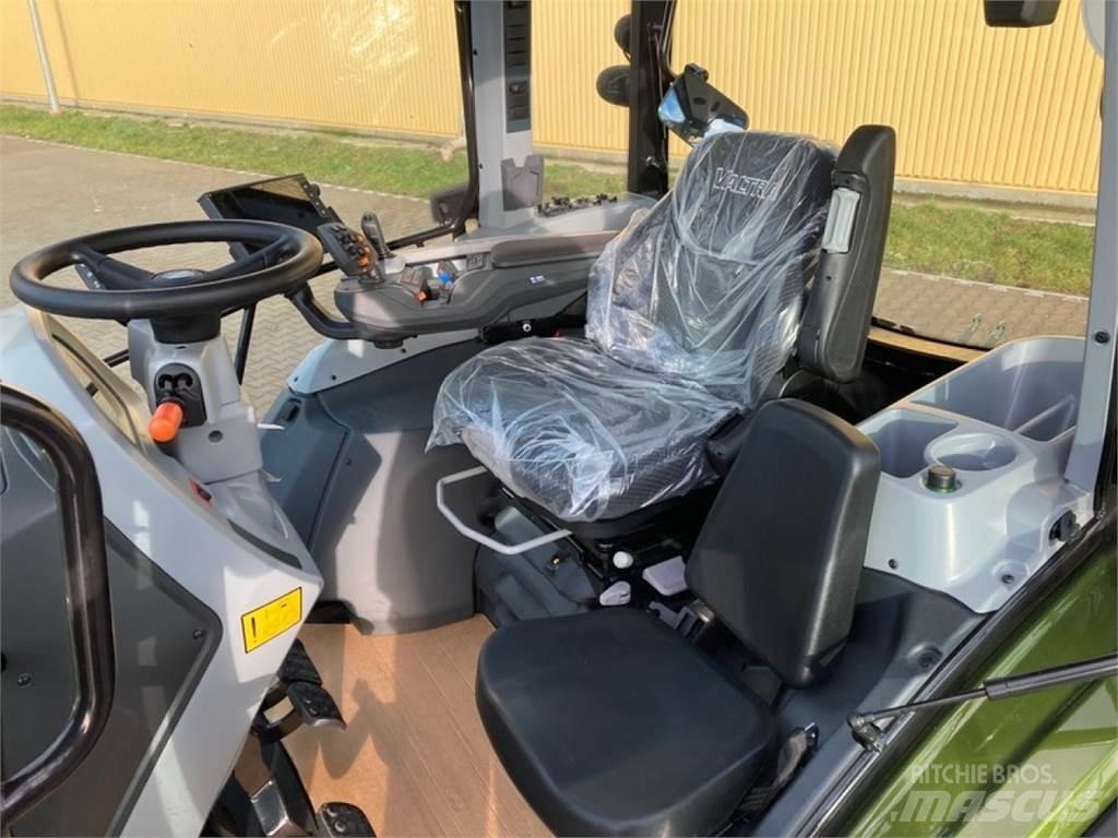 Valtra G125EV 트랙터