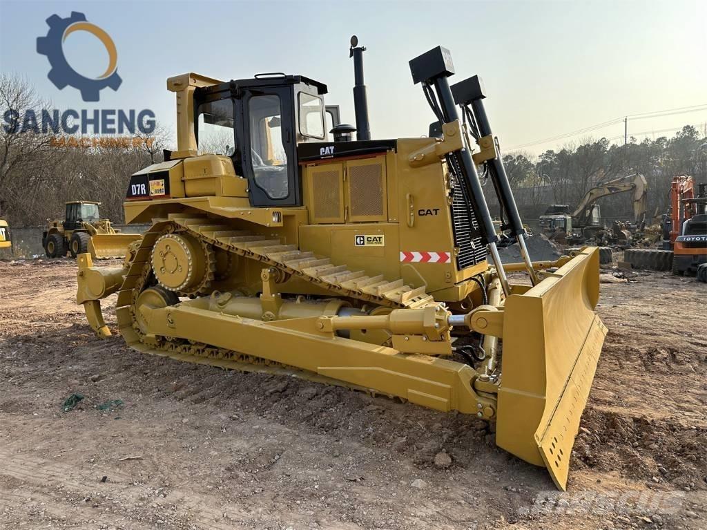 CAT D 7 R 크롤러 도저