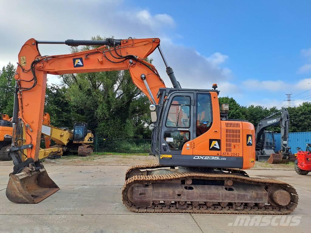 Doosan DX 235 LCR-5 대형 굴삭기 29톤 이상