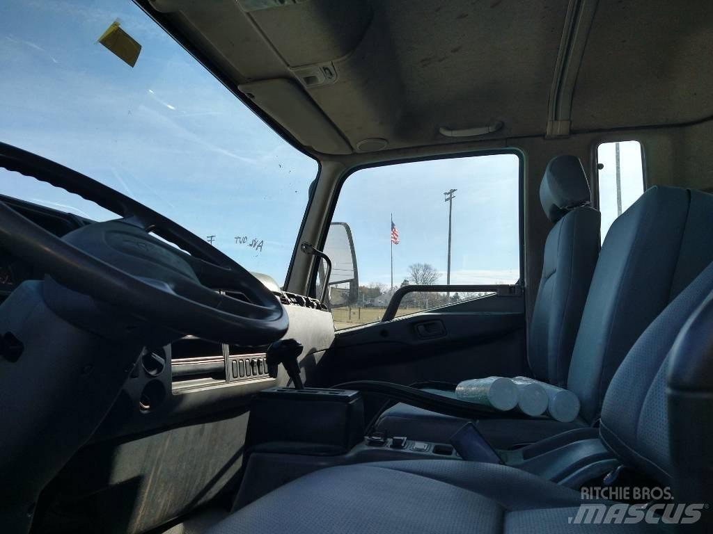 Mitsubishi Fuso 폐기물 수거 트럭