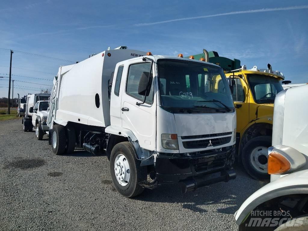 Mitsubishi Fuso 폐기물 수거 트럭