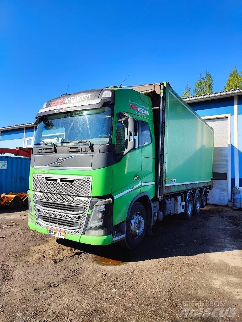 Volvo FH 16 750 우드칩 트럭