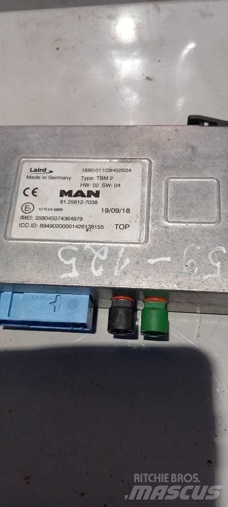 MAN TGX .81258127038 일렉트로닉스