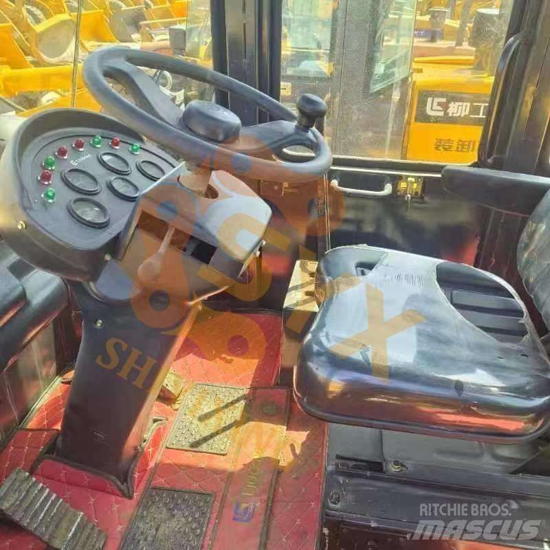 LiuGong 836  휠로우더