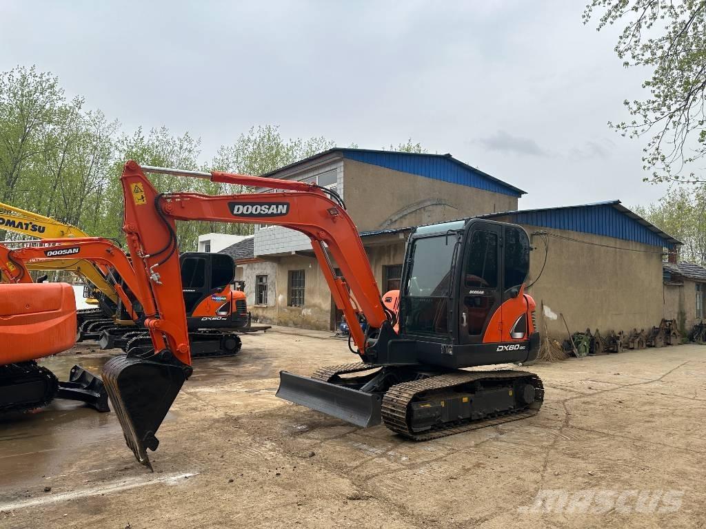 Doosan DX60 대형 굴삭기 29톤 이상