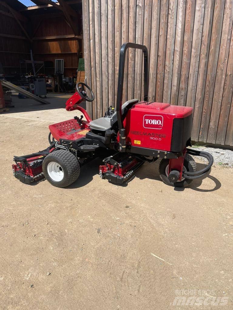 Toro 3100-D 거친면 다듬기 위한 잔디깎기