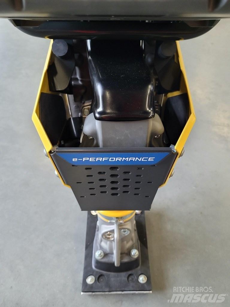 Bomag BT 60e 진동롤러