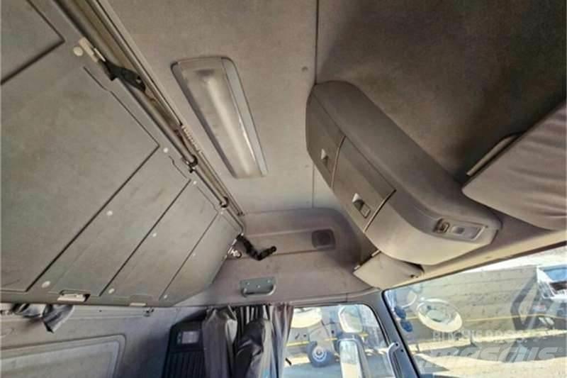 UD TRUCKS QUON 기타 트럭