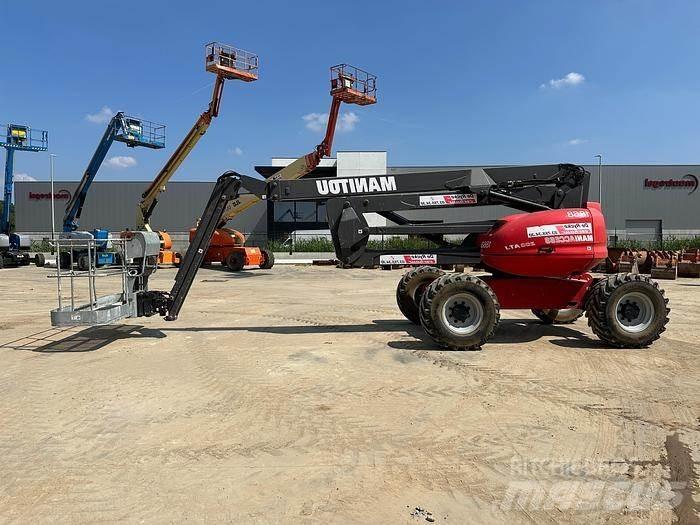 Manitou 200ATJ 관절형 전동이동 리프트