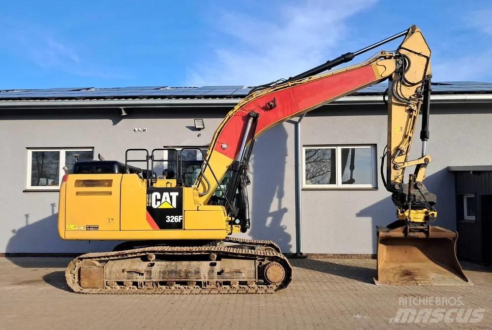 CAT 326 F L 대형 굴삭기 29톤 이상