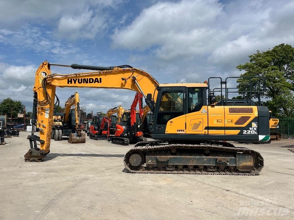 Hyundai HX 220 L 대형 굴삭기 29톤 이상