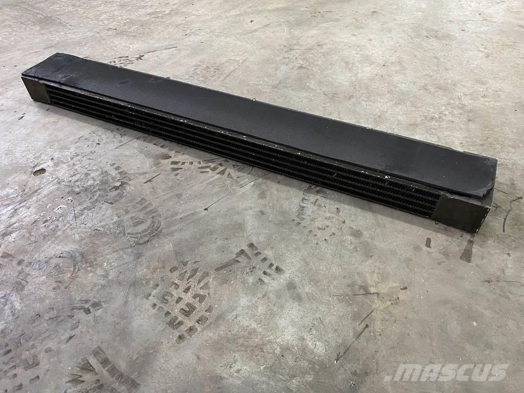 Liebherr A934C 라디에이터