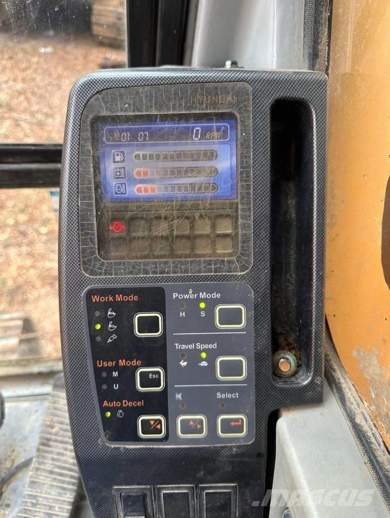 Hyundai 160 LC-7A 대형 굴삭기 29톤 이상