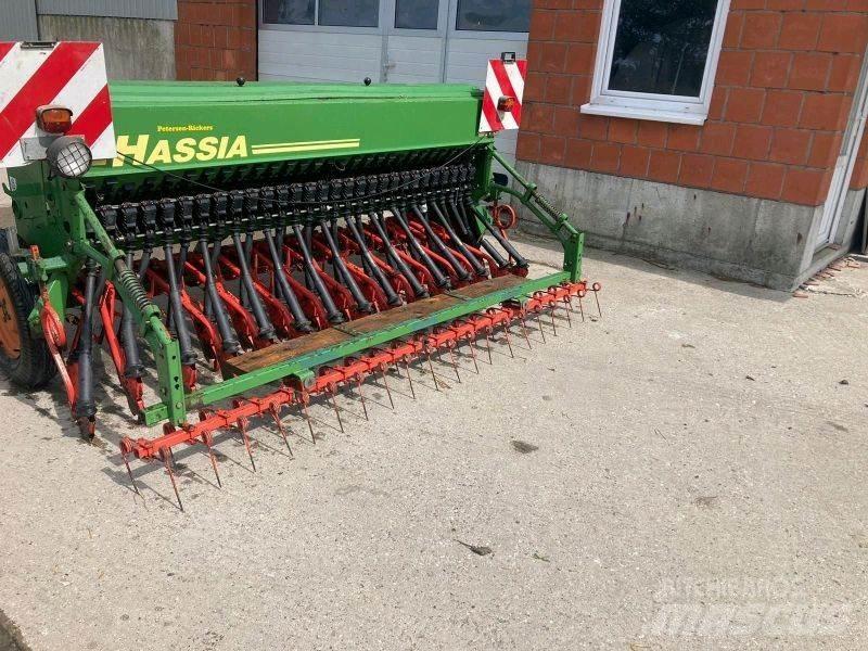 Hassia Euro 300/29 콤 쇄토기(경작기)