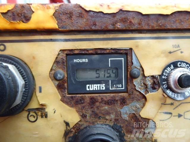 Terex MBR 71 싱글 드럼 롤러