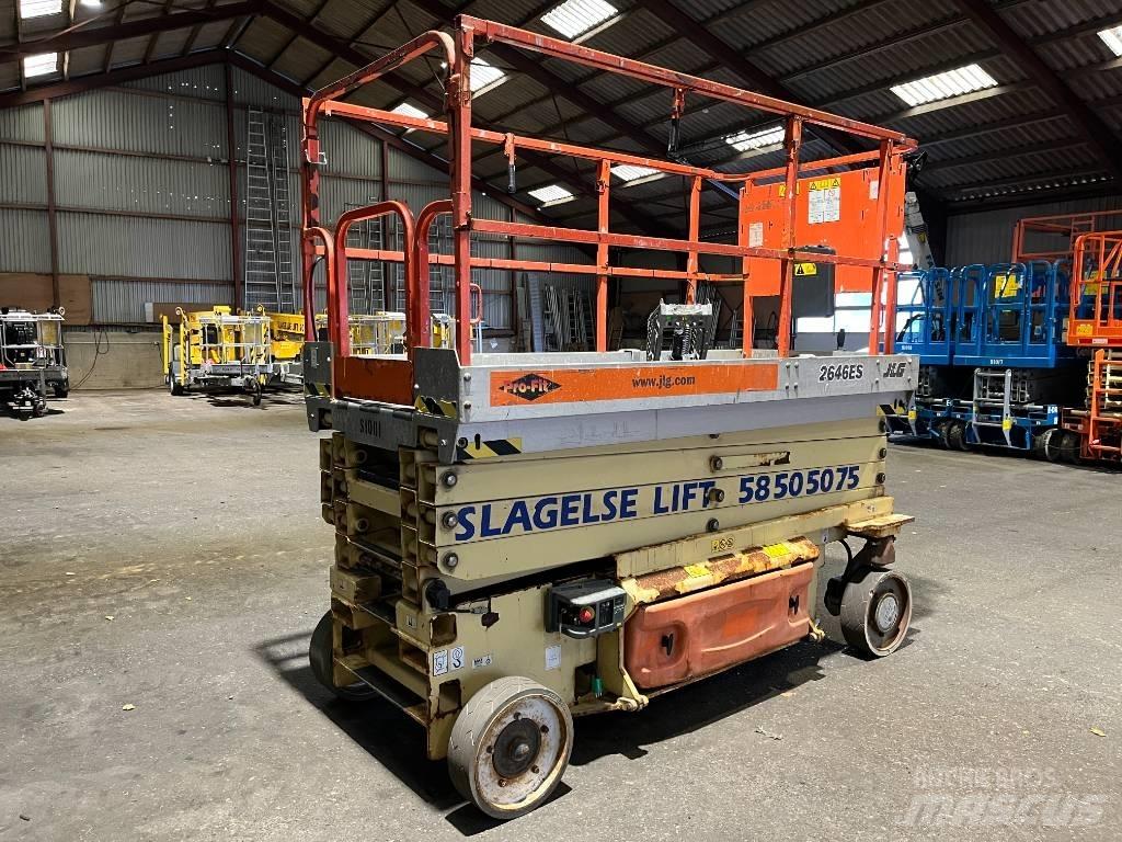 JLG 2646 ES 가위형 리프트