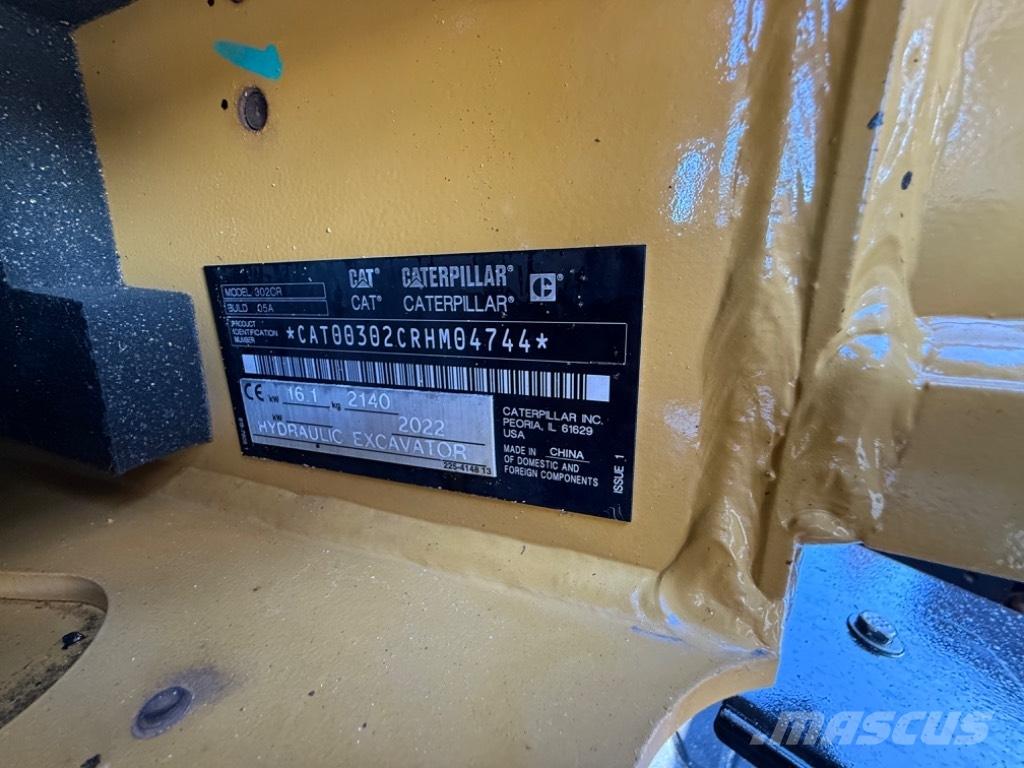 CAT 302 CR 소형 굴삭기 7톤 미만