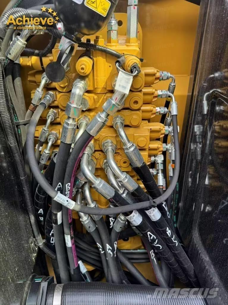 CAT 305.5 E CR 소형 굴삭기 7톤 미만