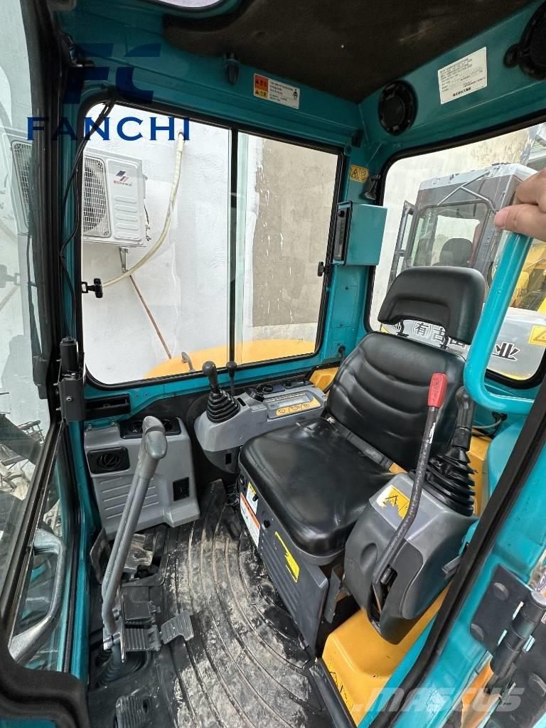 Kubota KX 155 소형 굴삭기 7톤 미만