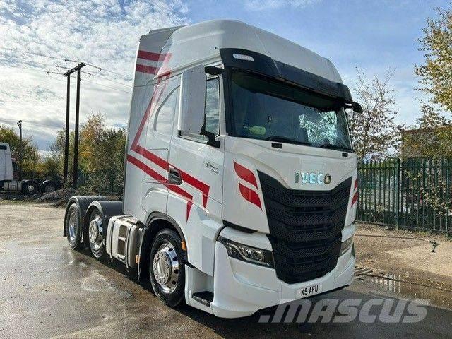 Iveco S-Way 570 트랙터 유닛