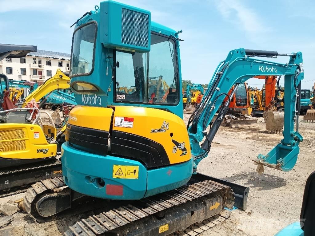 Kubota U 30 소형 굴삭기 7톤 미만