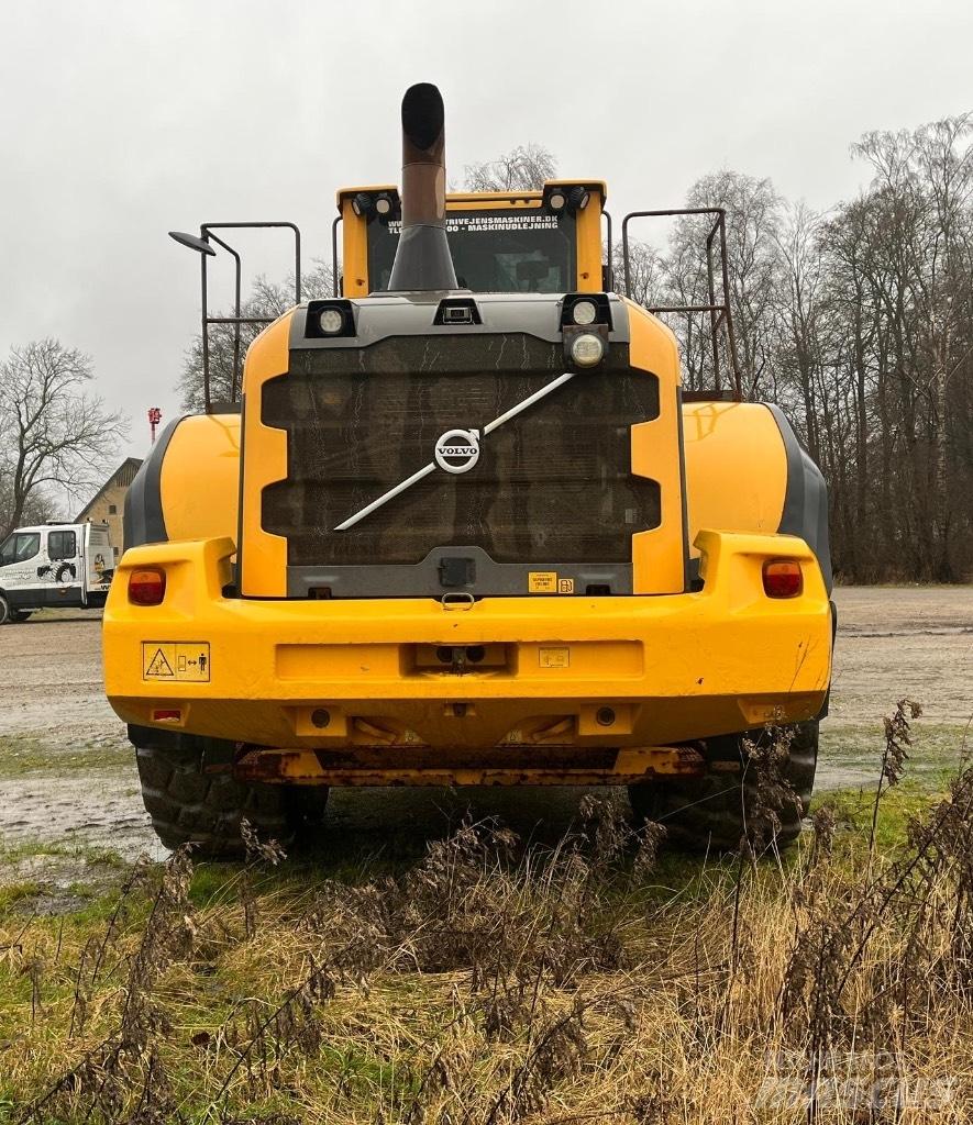 Volvo L 250 G  휠로우더