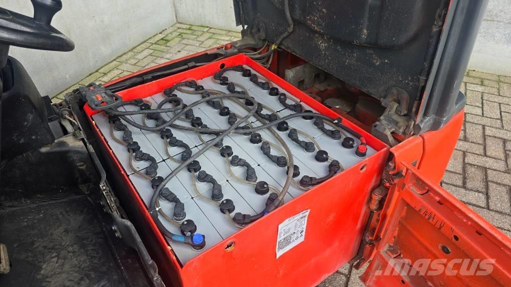 Linde E18L-01 전동 지게차